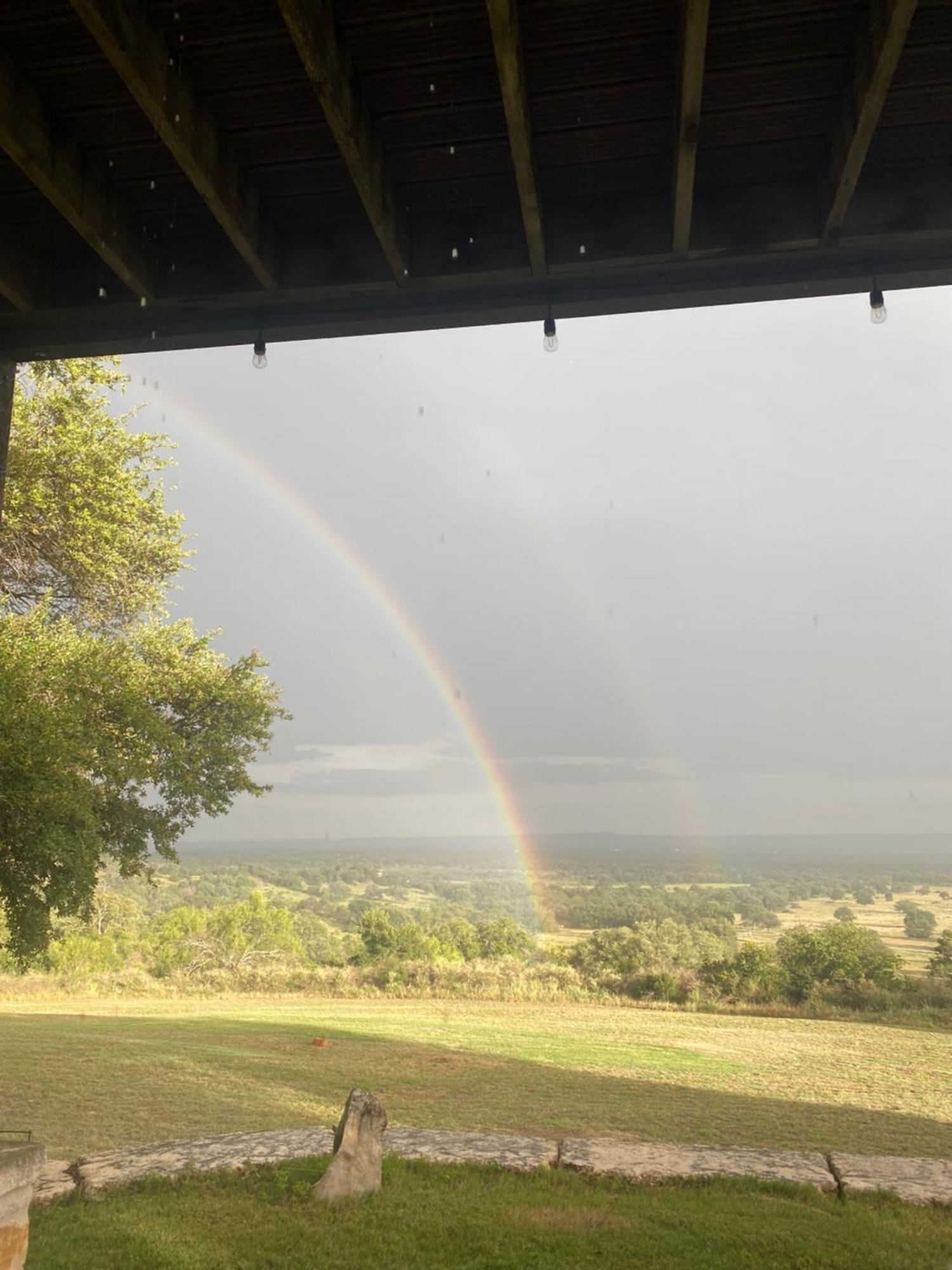 V700 Ranch Stays Marble Falls Exteriör bild