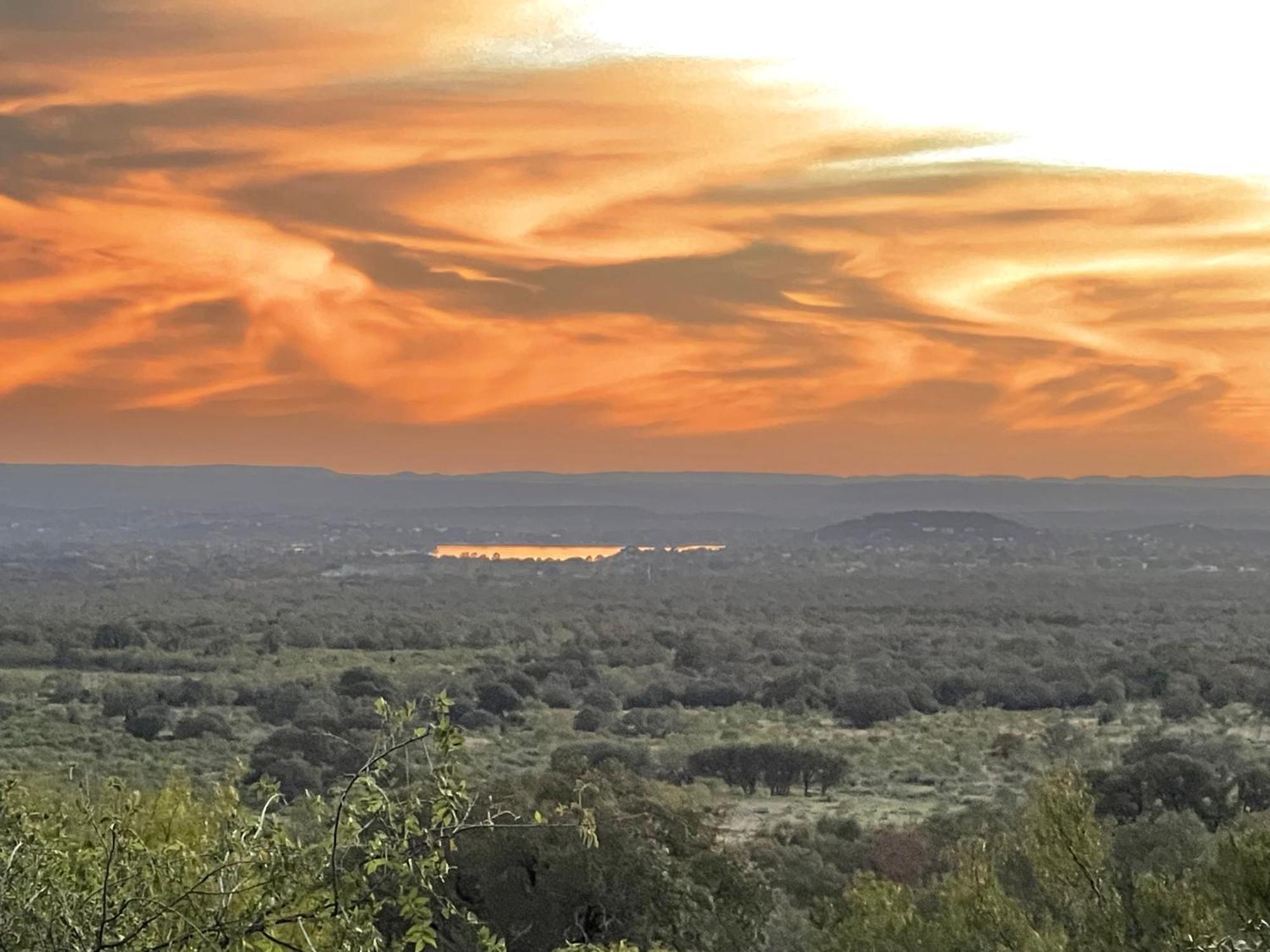 V700 Ranch Stays Marble Falls Exteriör bild